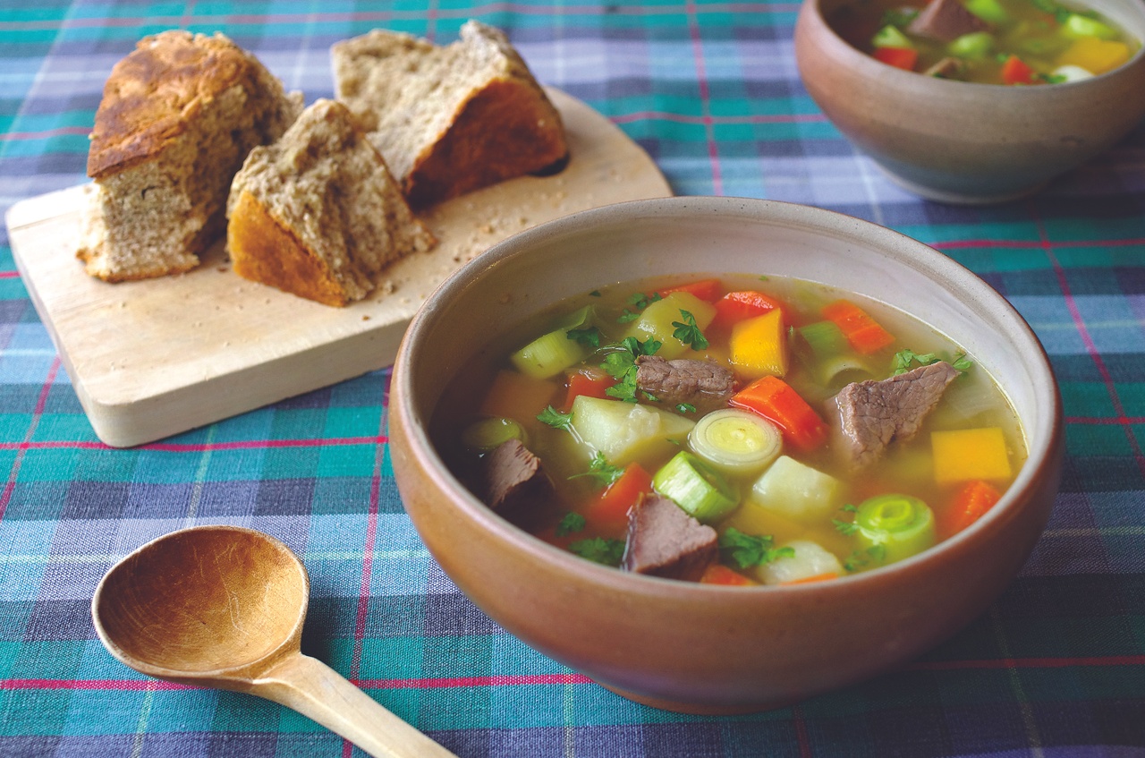 Cawl Cennin au Pays de Galles : soupe de poireaux nationale
