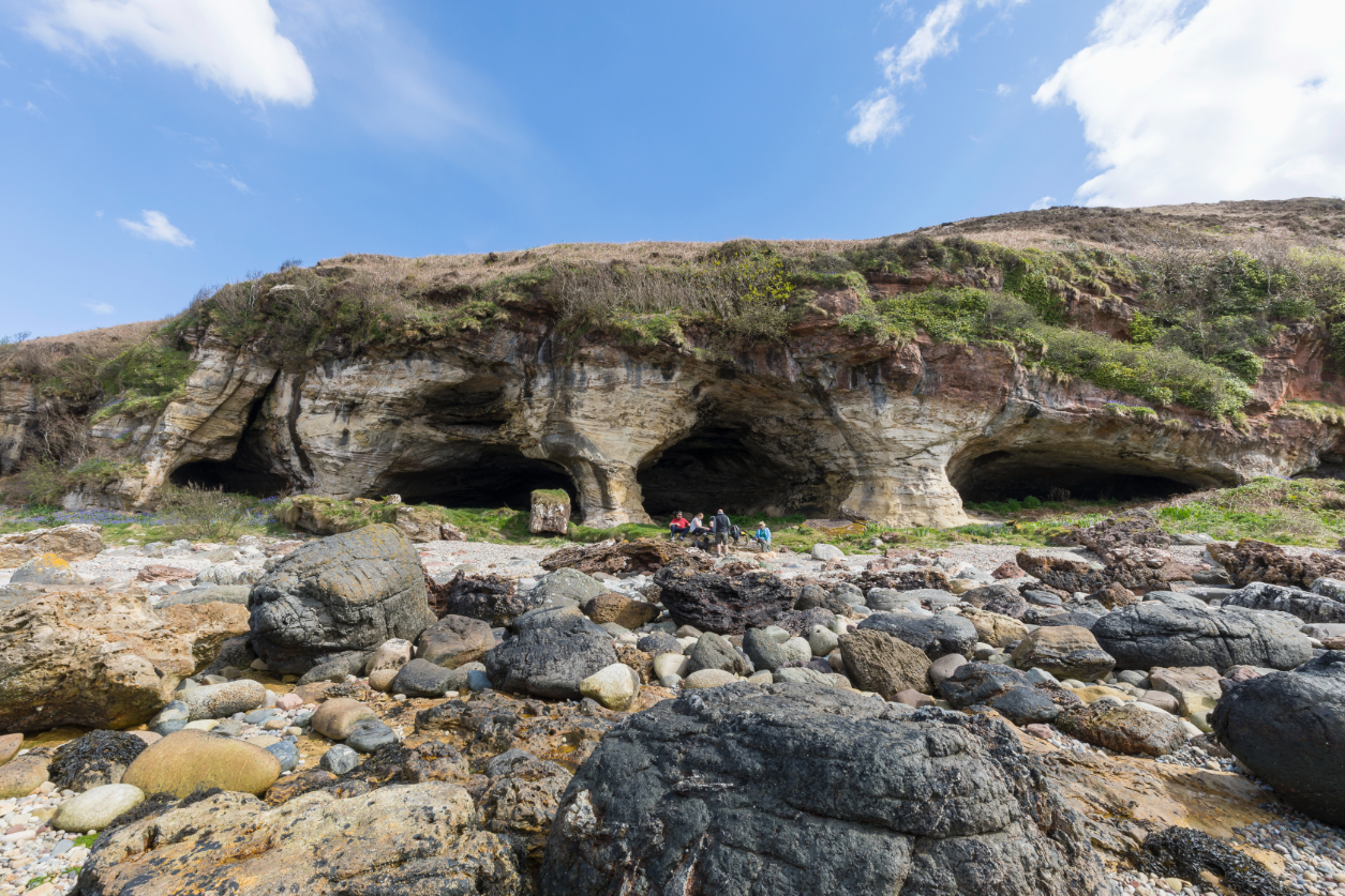 King's Cave en Ecosse