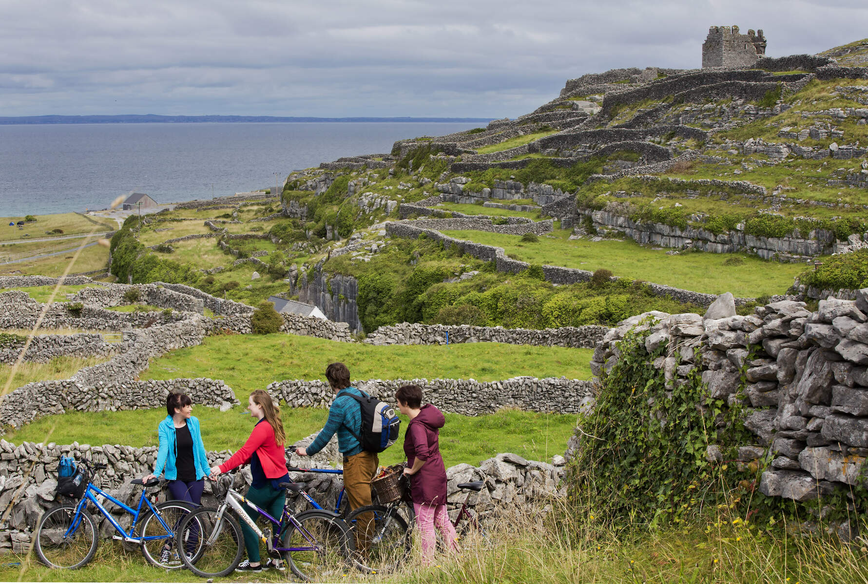 Vélo sur Inisheer, îles Aran, Galway, Irlande
