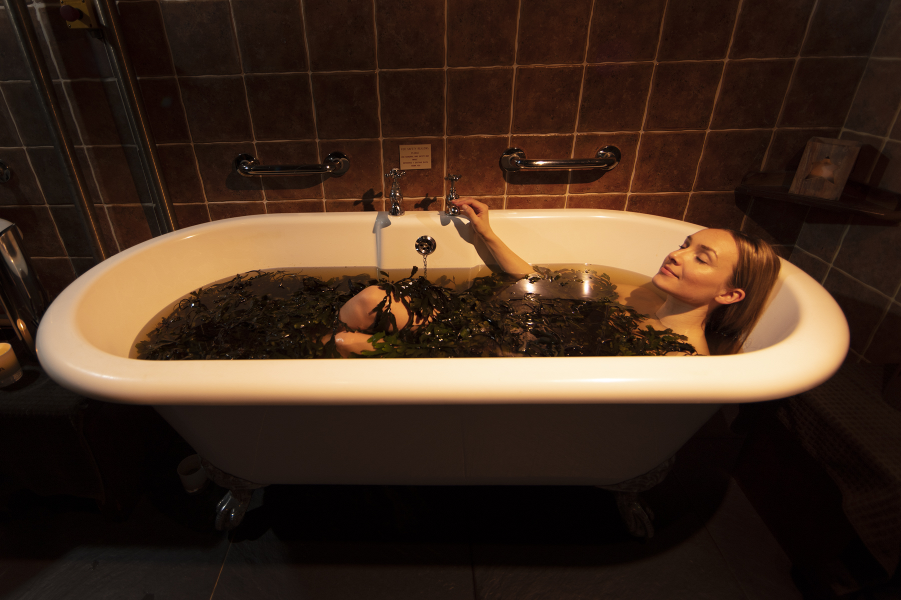 Seaweed bath